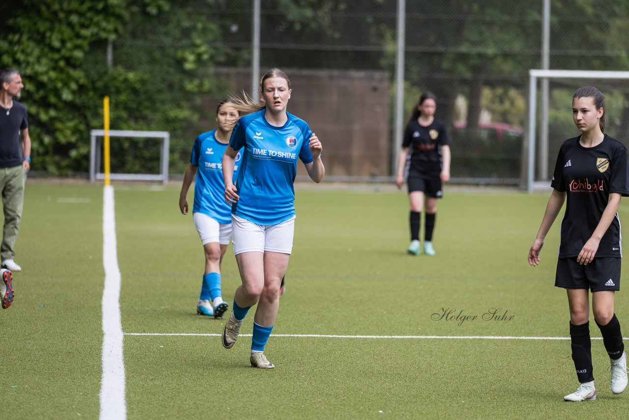 Bild 160 - wBJ SC Condor - VfL Pinneberg : Ergebnis: 3:2